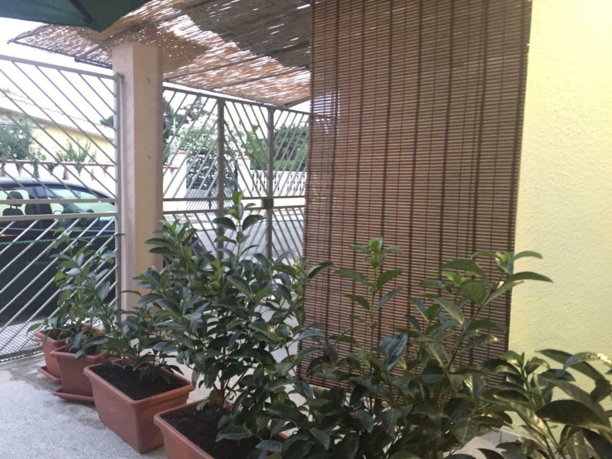 Apartamento Mmera mare Torre Lapillo Exterior foto